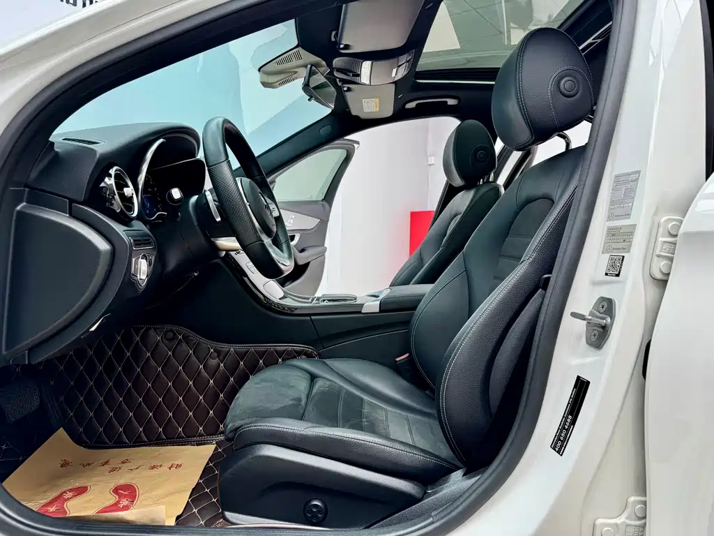 Mercedes-Benz Mercedes-Benz C-Class 2020 C 260 Sport Edition 2020 - thumbnail 6