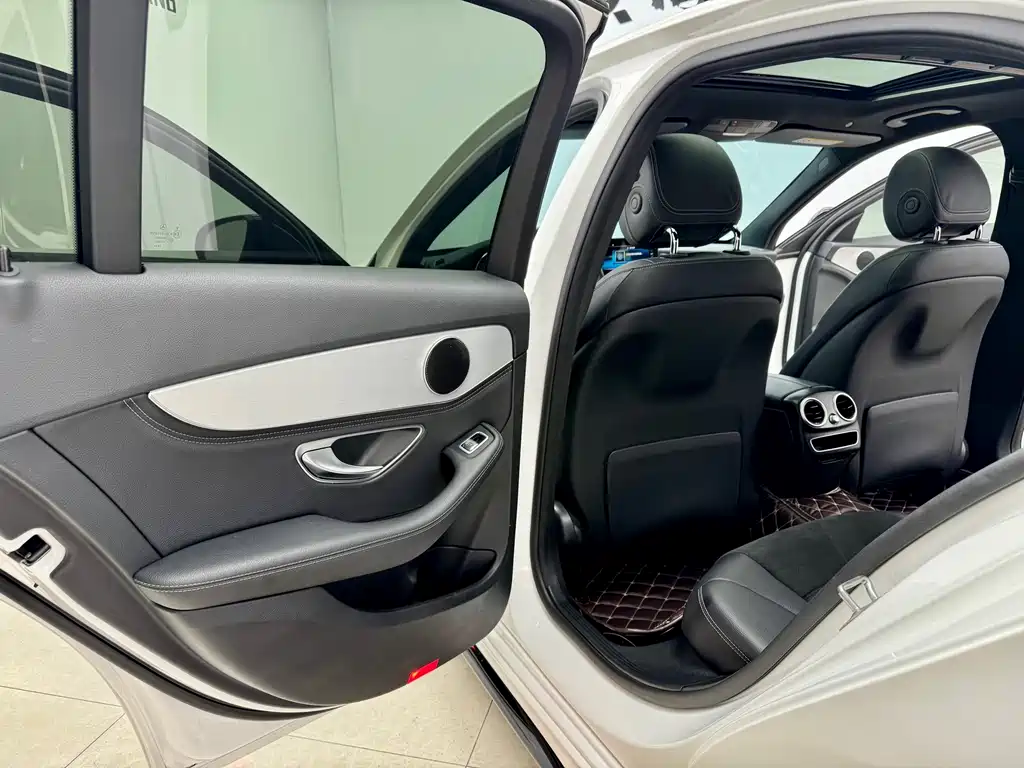 Mercedes-Benz Mercedes-Benz C-Class 2020 C 260 Sport Edition 2020 - thumbnail 11
