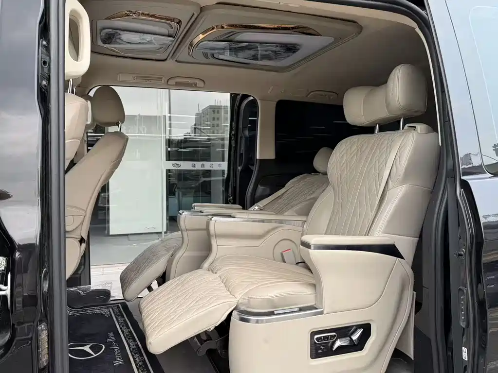 Mercedes-Benz Vito 2021 2.0T Business Edition 7-seater 2021 - thumbnail 9