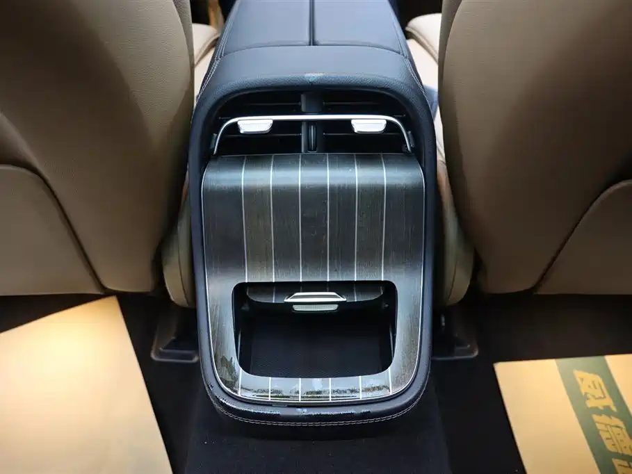 Mercedes-Benz Mercedes-Benz E-Class 2024 E 300 L Luxury Model 2024 - thumbnail 24