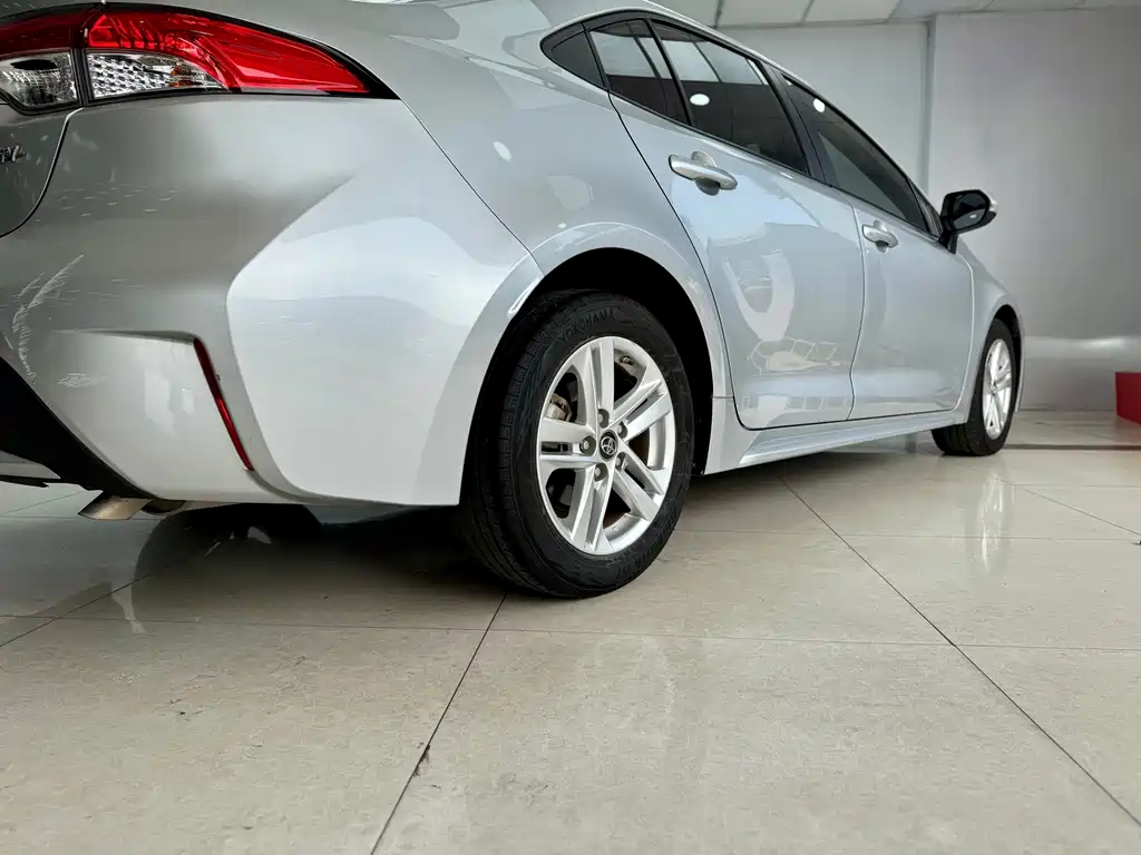 Toyota Toyota Corolla 2022 TNGA 1.5L CVT Advanced Edition 2022 - thumbnail 21