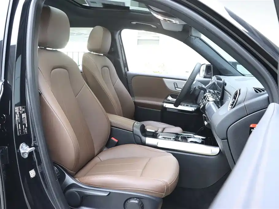 Mercedes-Benz Mercedes-Benz GLB 2022 GLB 200 Dynamic 2023 - thumbnail 19