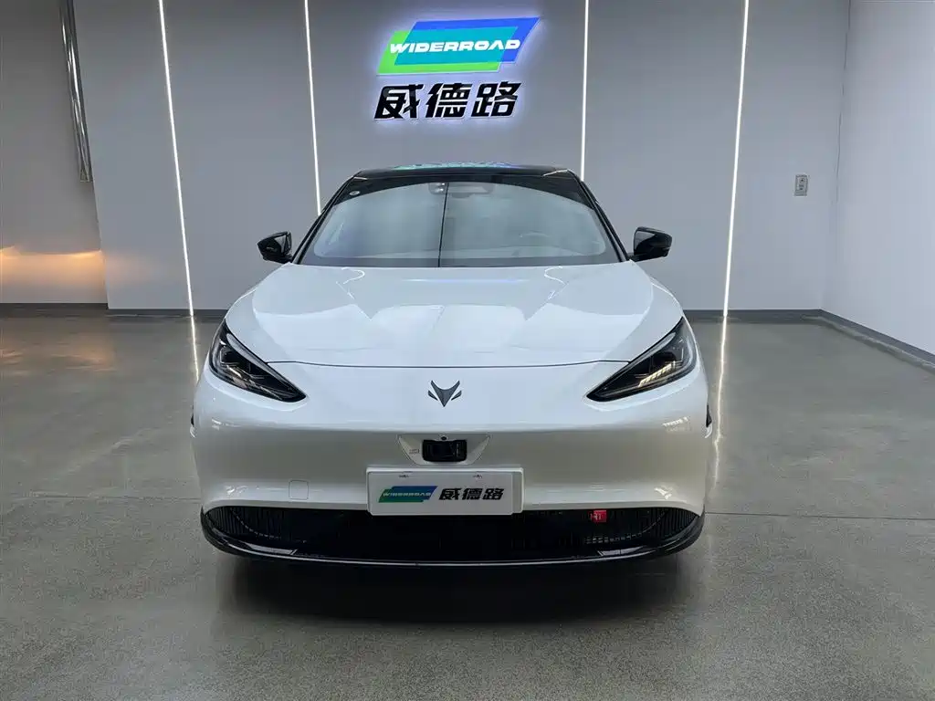 Arcfox ARCFOX αS 2022 HI Edition High-Grade Version 2023 - thumbnail 2