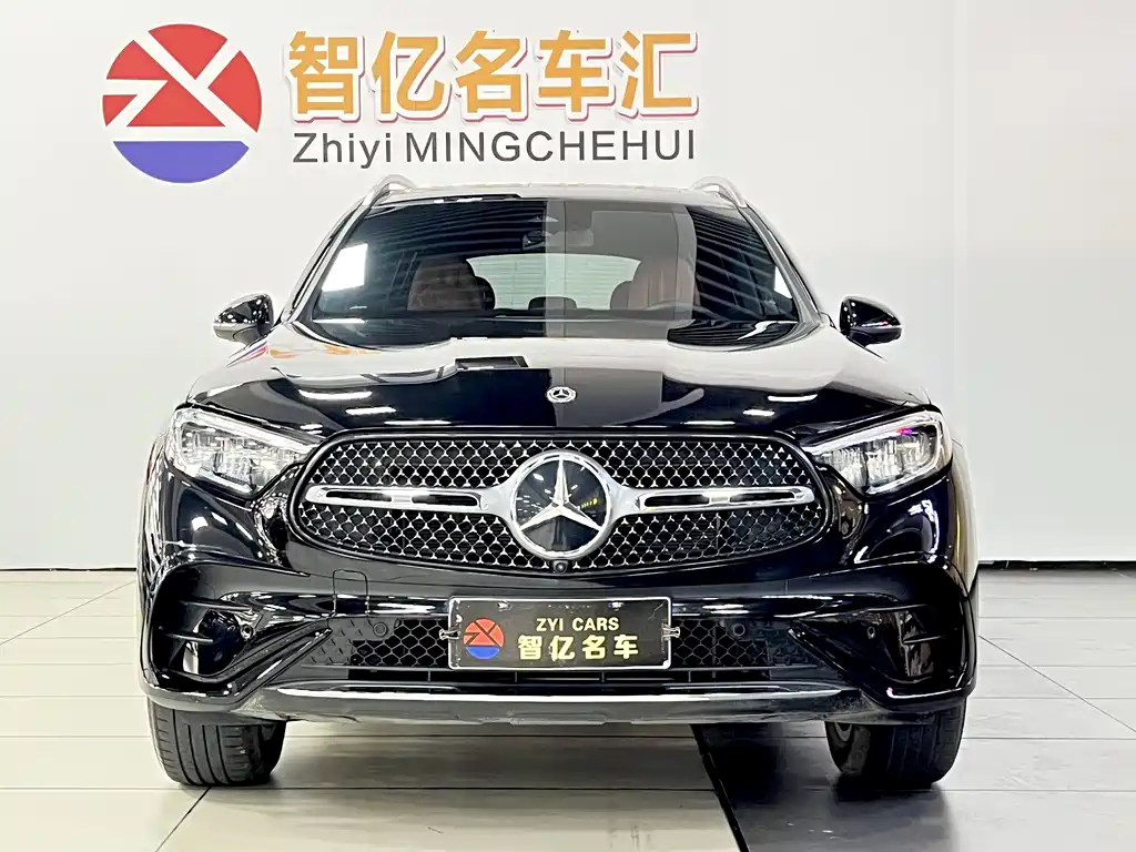 Mercedes-Benz Mercedes-Benz GLC 2023 GLC 300 L 4MATIC Dynamic Model 5-Seat 2023 - thumbnail 2