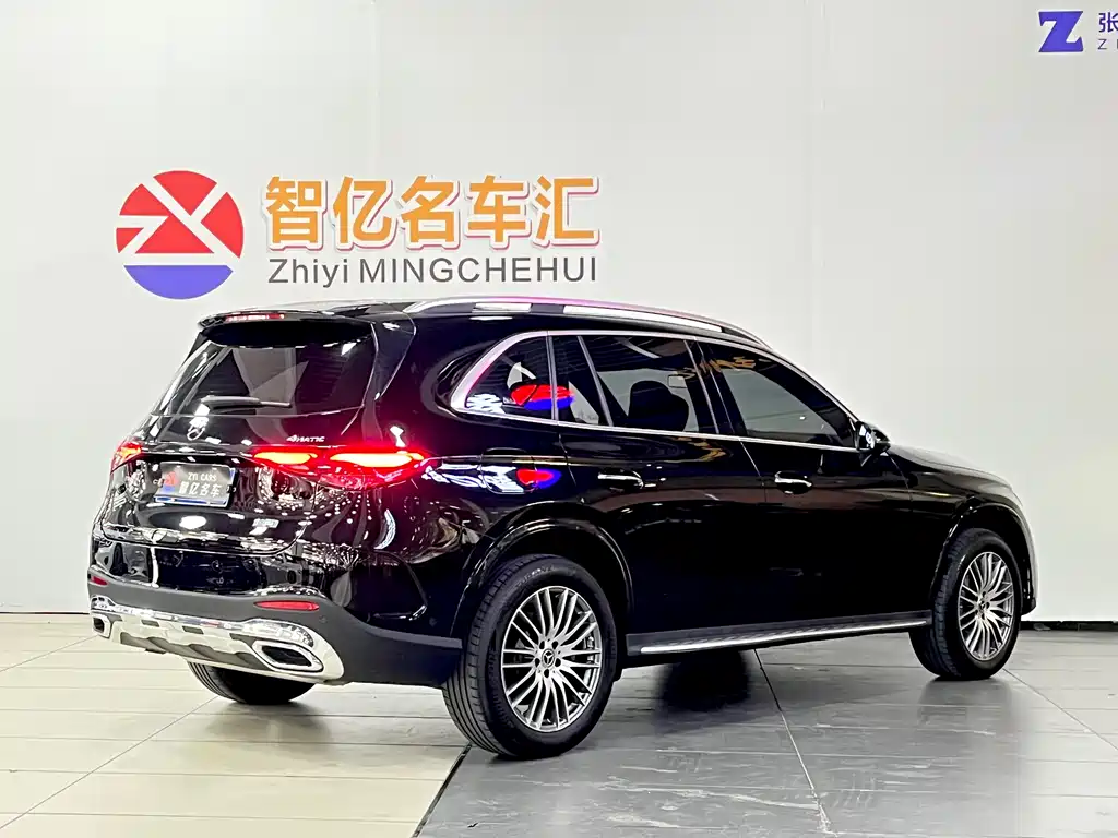 Mercedes-Benz Mercedes-Benz GLC 2023 GLC 300 L 4MATIC Dynamic Model 5-Seat 2023 - thumbnail 5