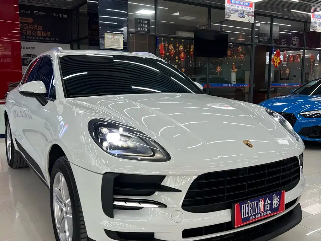 Porsche Porsche Macan 2020 Macan 2.0T 2020 - thumbnail 3