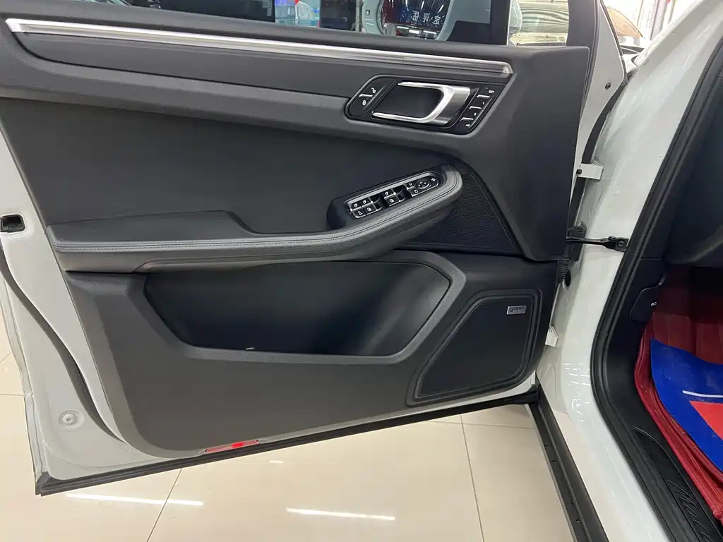 Porsche Porsche Macan 2020 Macan 2.0T 2020 - thumbnail 9