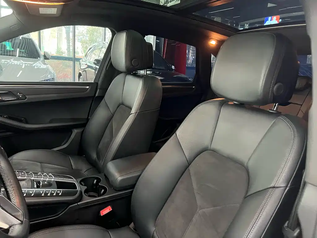 Porsche Porsche Macan 2020 Macan 2.0T 2020 - thumbnail 11