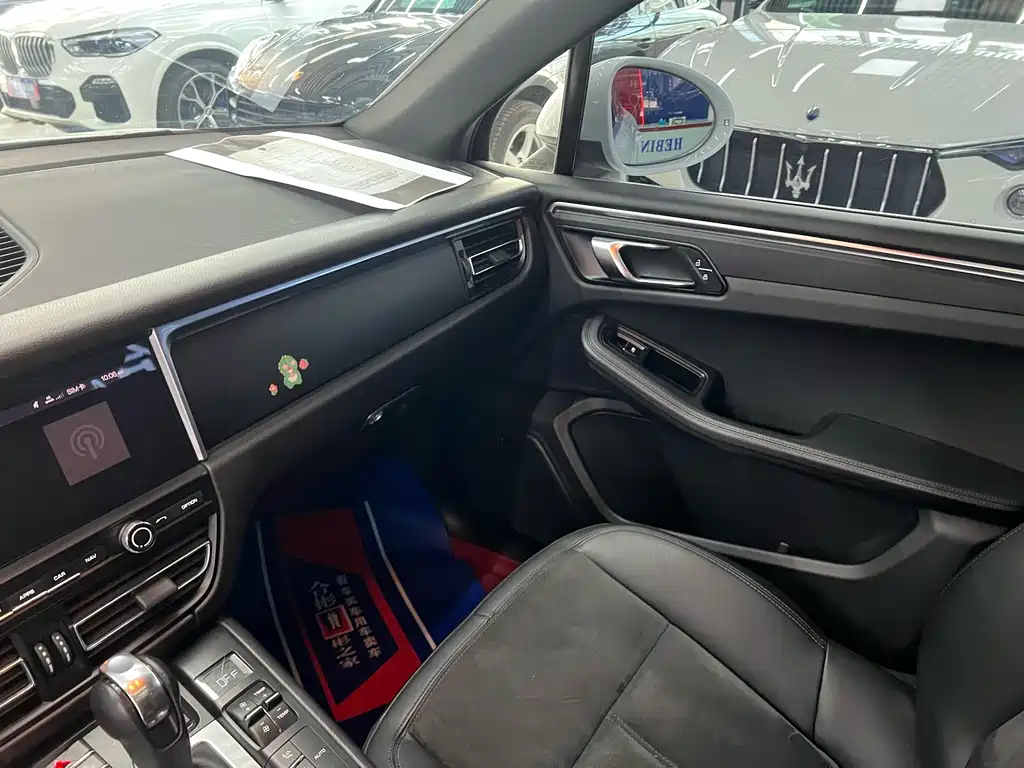 Porsche Porsche Macan 2020 Macan 2.0T 2020 - thumbnail 16