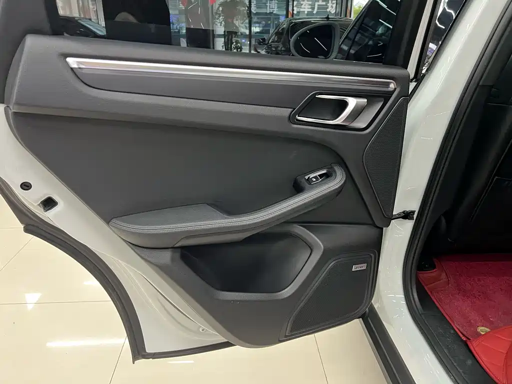 Porsche Porsche Macan 2020 Macan 2.0T 2020 - thumbnail 19