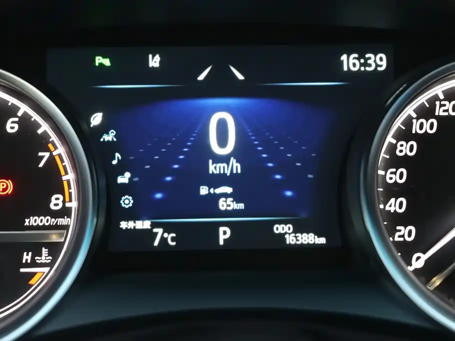 Toyota Toyota Camry 2021 2.0G Luxury Edition 2022 - thumbnail 8