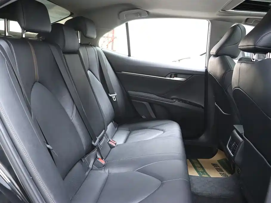 Toyota Toyota Camry 2021 2.0G Luxury Edition 2022 - thumbnail 18