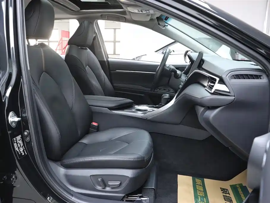 Toyota Toyota Camry 2021 2.0G Luxury Edition 2022 - thumbnail 20