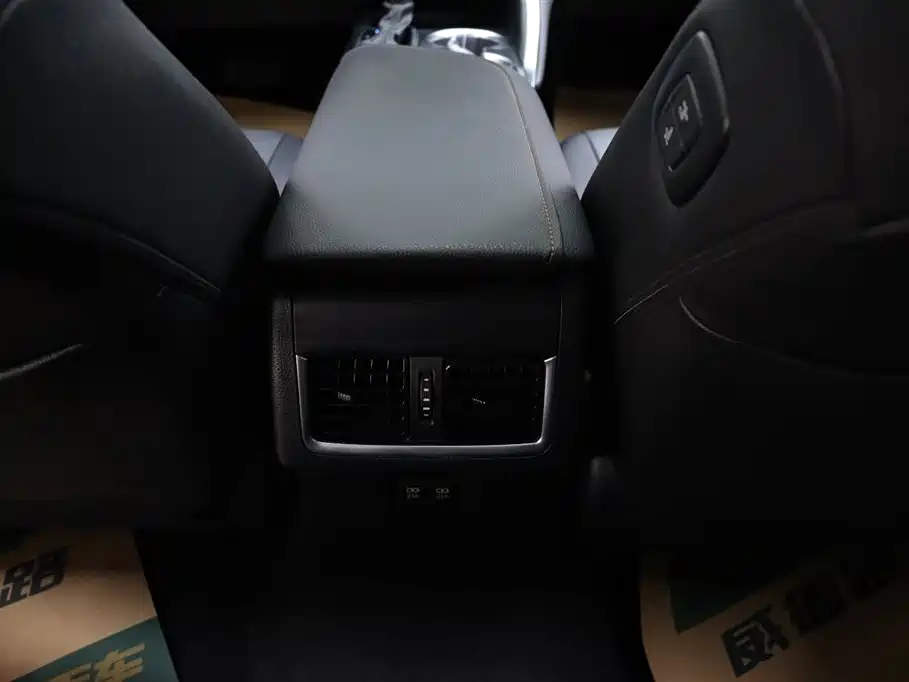 Toyota Toyota Camry 2021 2.0G Luxury Edition 2022 - thumbnail 24