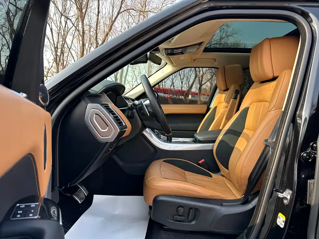 Land Rover Range Rover Sport 2021 3.0 L6 Black Badge 2021 - thumbnail 7