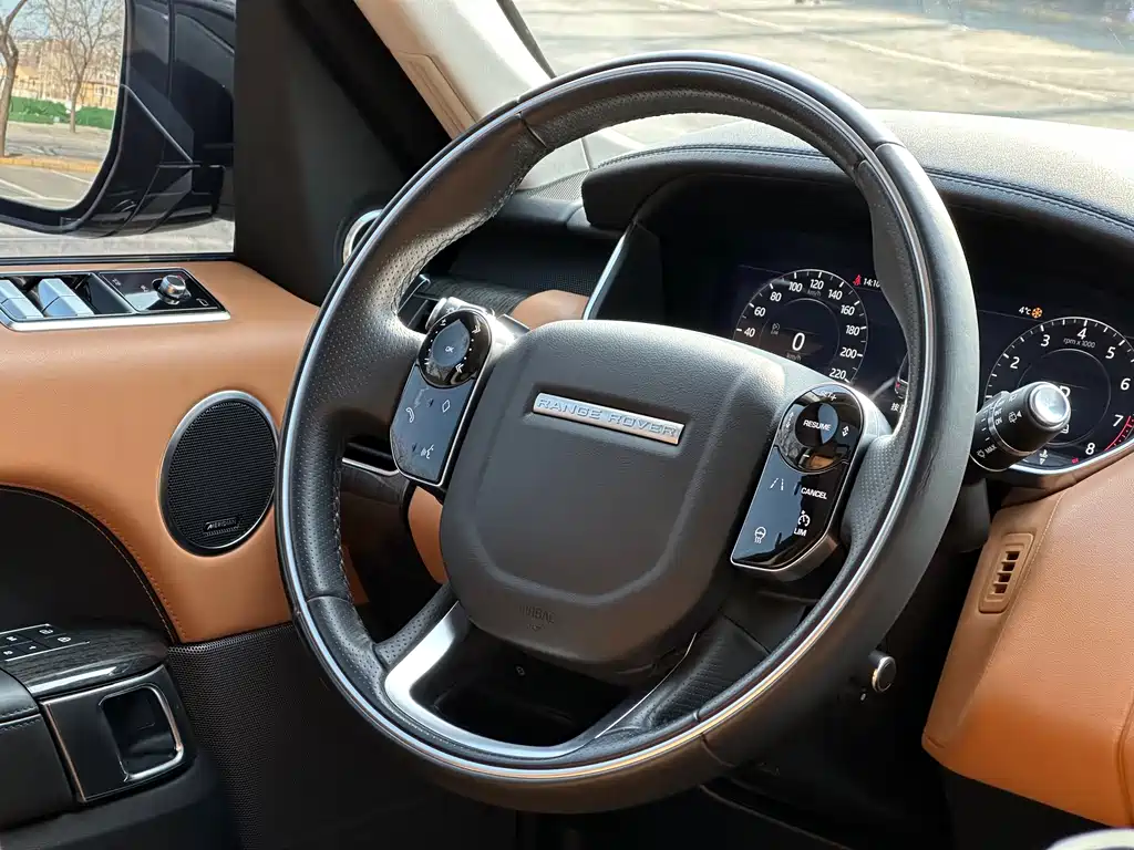 Land Rover Range Rover Sport 2021 3.0 L6 Black Badge 2021 - thumbnail 8