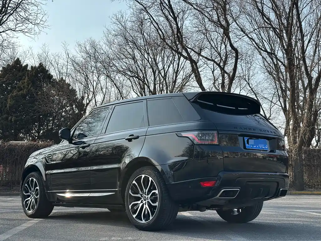 Land Rover Range Rover Sport 2021 3.0 L6 Black Badge 2021 - thumbnail 16