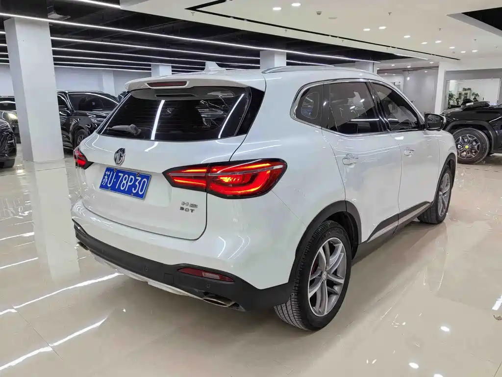 MG MG HS 2018 30T Automatic AWD Trophy Hormone Supercharged Edition国V  Wait, let me correct that - "Hormone Supercharged Edition" doesn't seem like an official MG model name. The accurate translation would be:  MG HS 2018 30T Automatic AWD Trophy Edition国V 2020 - thumbnail 4