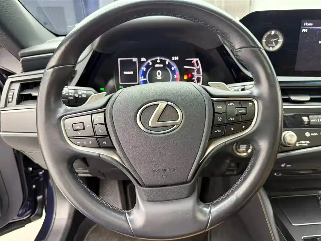 Lexus Lexus ES 2021 200 Luxury Edition 2022 - thumbnail 4