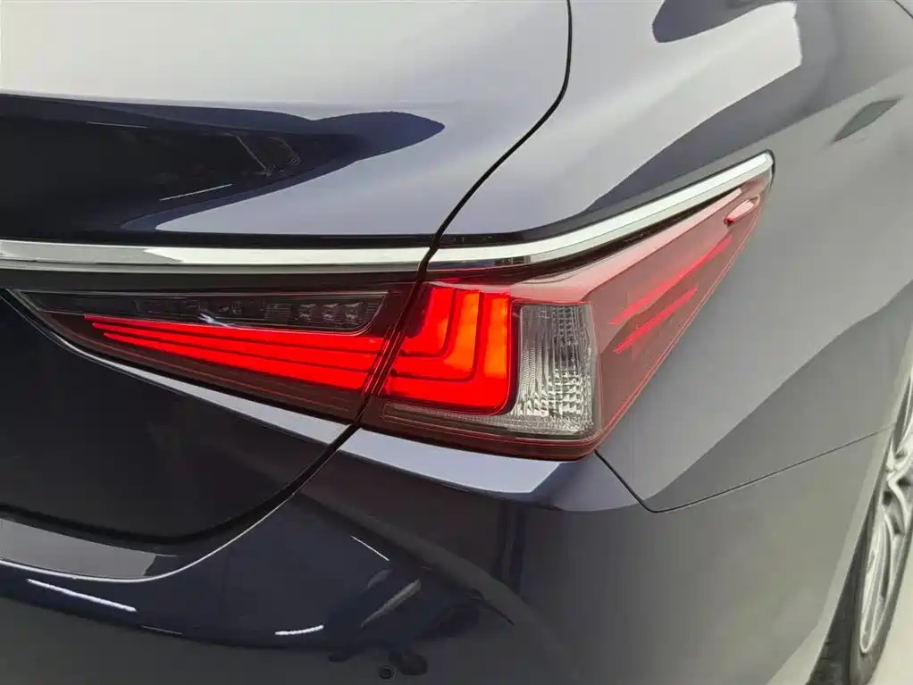 Lexus Lexus ES 2021 200 Luxury Edition 2022 - thumbnail 11
