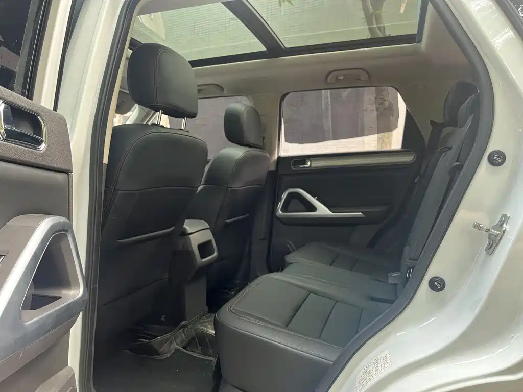BAIC Changhe BAIC Changhe Q7 2018 1.5T CVT Elite 2018 - thumbnail 3