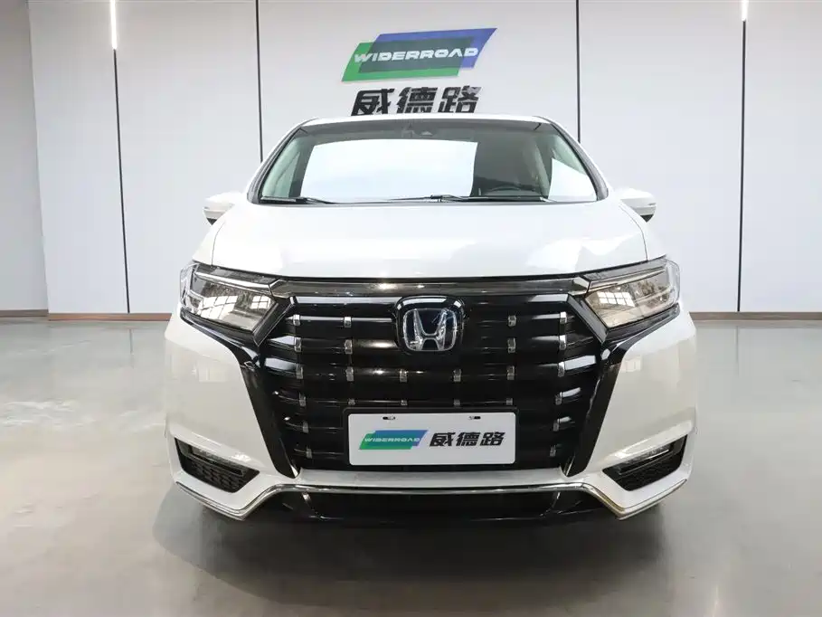 Honda Elysion 2022 2.0L e:HEV Luxury Exclusive Edition 2023 - thumbnail 2
