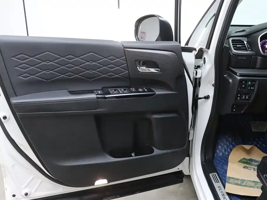 Honda Elysion 2022 2.0L e:HEV Luxury Exclusive Edition 2023 - thumbnail 12