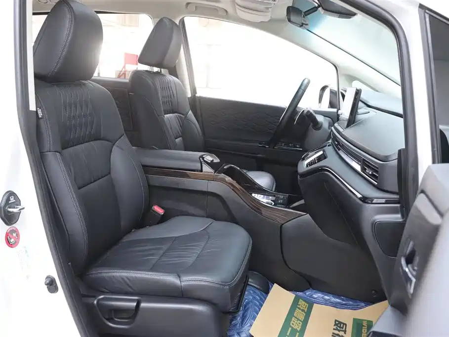 Honda Elysion 2022 2.0L e:HEV Luxury Exclusive Edition 2023 - thumbnail 18