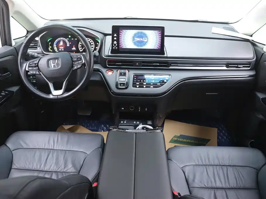 Honda Elysion 2022 2.0L e:HEV Luxury Exclusive Edition 2023 - thumbnail 26