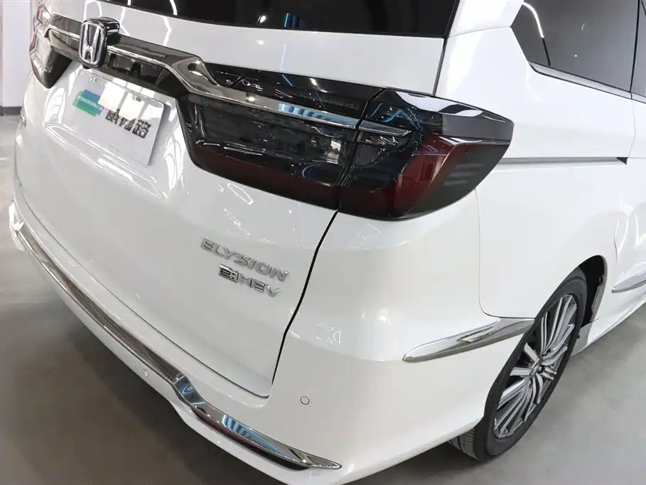 Honda Elysion 2022 2.0L e:HEV Luxury Exclusive Edition 2023 - thumbnail 30