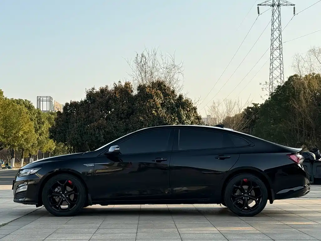 Chevrolet Malibu XL 2021 Redline 550T Automatic SmartLink Edition 2021 - thumbnail 3