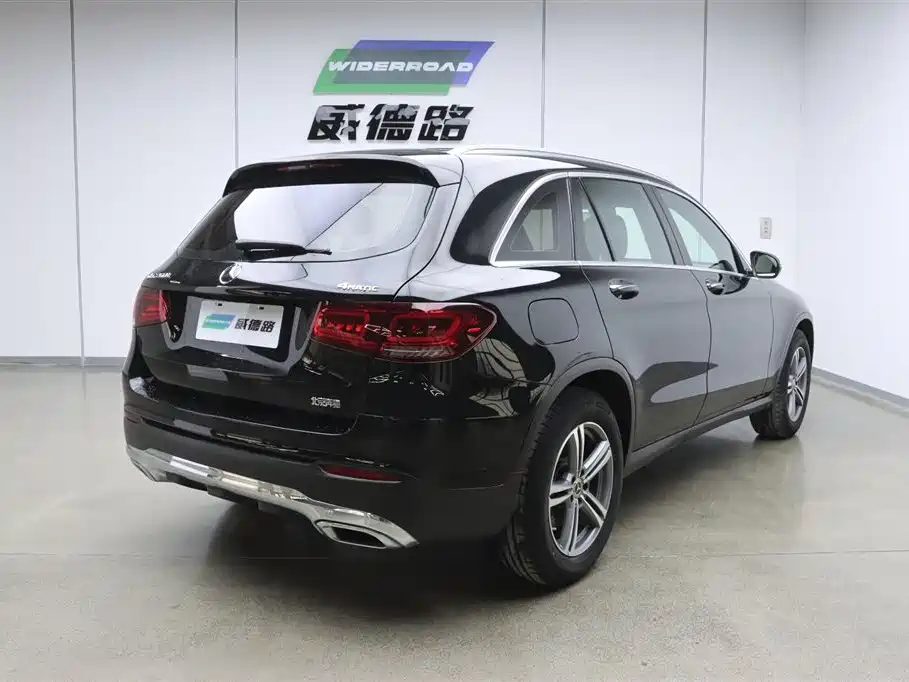 Mercedes-Benz Mercedes-Benz GLC 2021 GLC 260 L 4MATIC Sport Edition 2021 - thumbnail 3