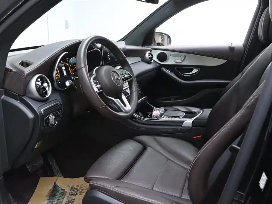 Mercedes-Benz Mercedes-Benz GLC 2021 GLC 260 L 4MATIC Sport Edition 2021 - thumbnail 13