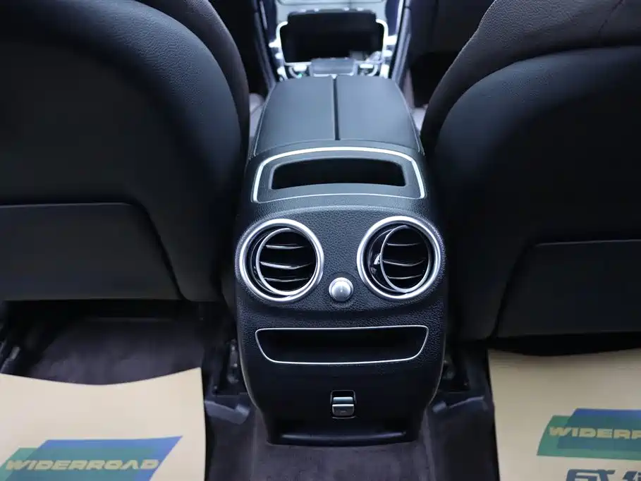 Mercedes-Benz Mercedes-Benz GLC 2021 GLC 260 L 4MATIC Sport Edition 2021 - thumbnail 20