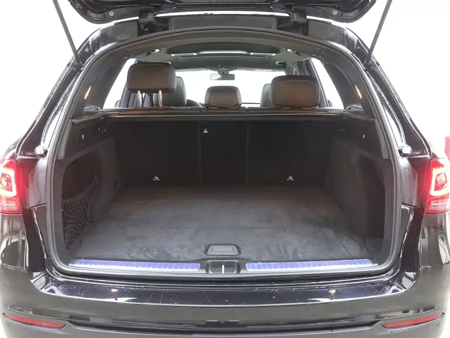 Mercedes-Benz Mercedes-Benz GLC 2021 GLC 260 L 4MATIC Sport Edition 2021 - thumbnail 30