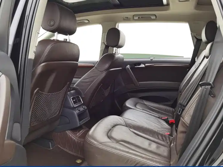 Audi Audi Q7 2015 35 TFSI Progressive Edition 2015 - thumbnail 5