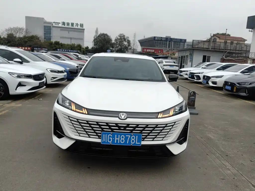 Changan Yi Dong 2026 Model 4th Generation 1.5T 500Bar Dynamic Enjoyment Edition 2026 - thumbnail 2