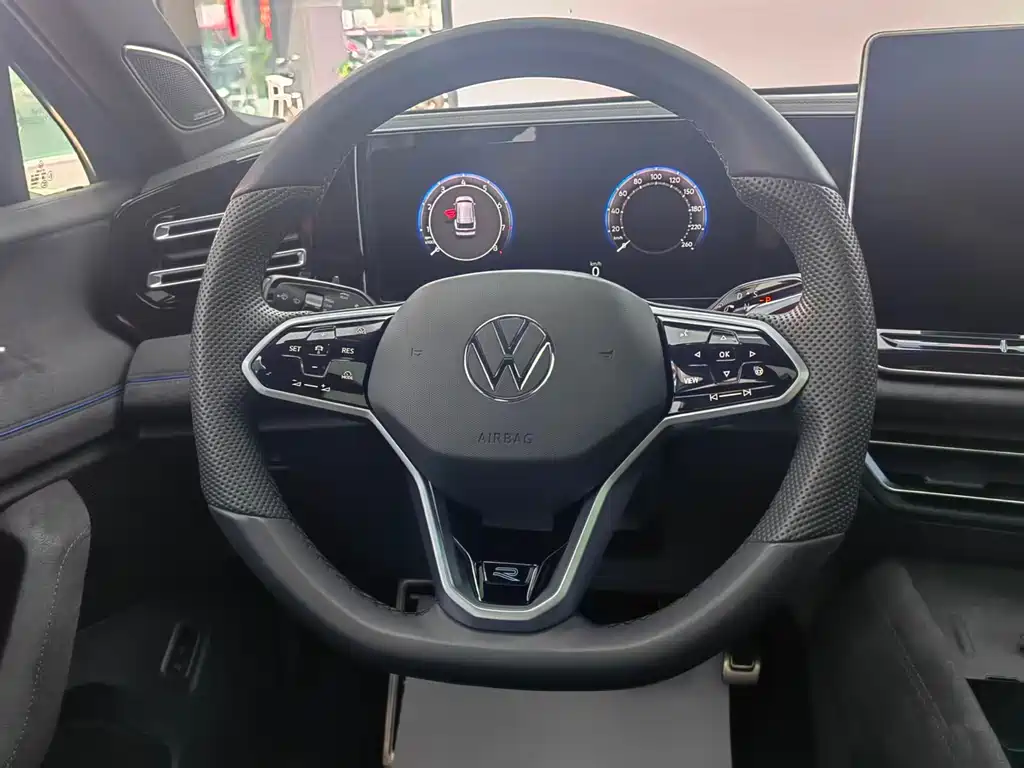 Volkswagen Tiguan L 2024 PRO 380TSI AWD R-Line Intelligent Premium Edition 2024 - thumbnail 14