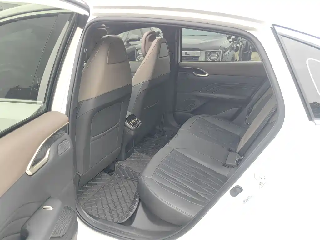 Changan Yi Dong 2026 Model 4th Generation 1.5T 500Bar Dynamic Enjoyment Edition 2026 - thumbnail 11