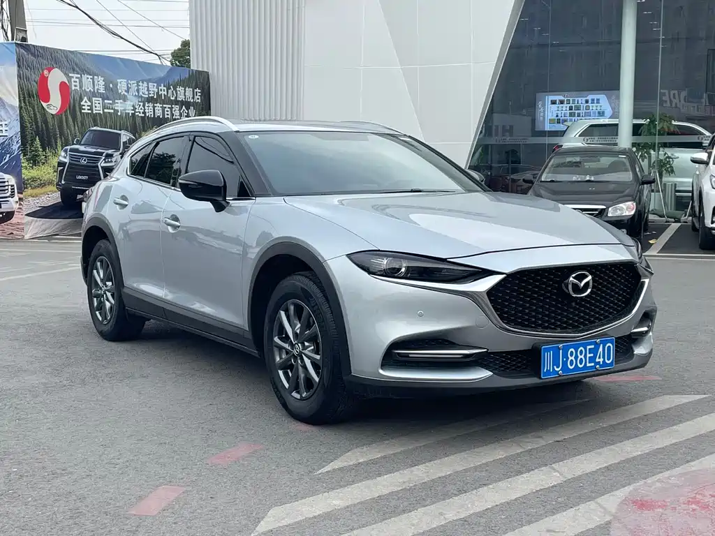 Mazda Mazda CX-4 2021 2.0L Automatic FWD Skyactive Premium 2021 - thumbnail 8