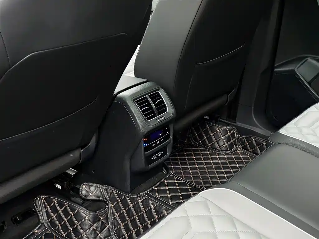 Volkswagen Tayron 2023 330TSI FWD Luxury Plus Advanced Edition 2023 - thumbnail 9