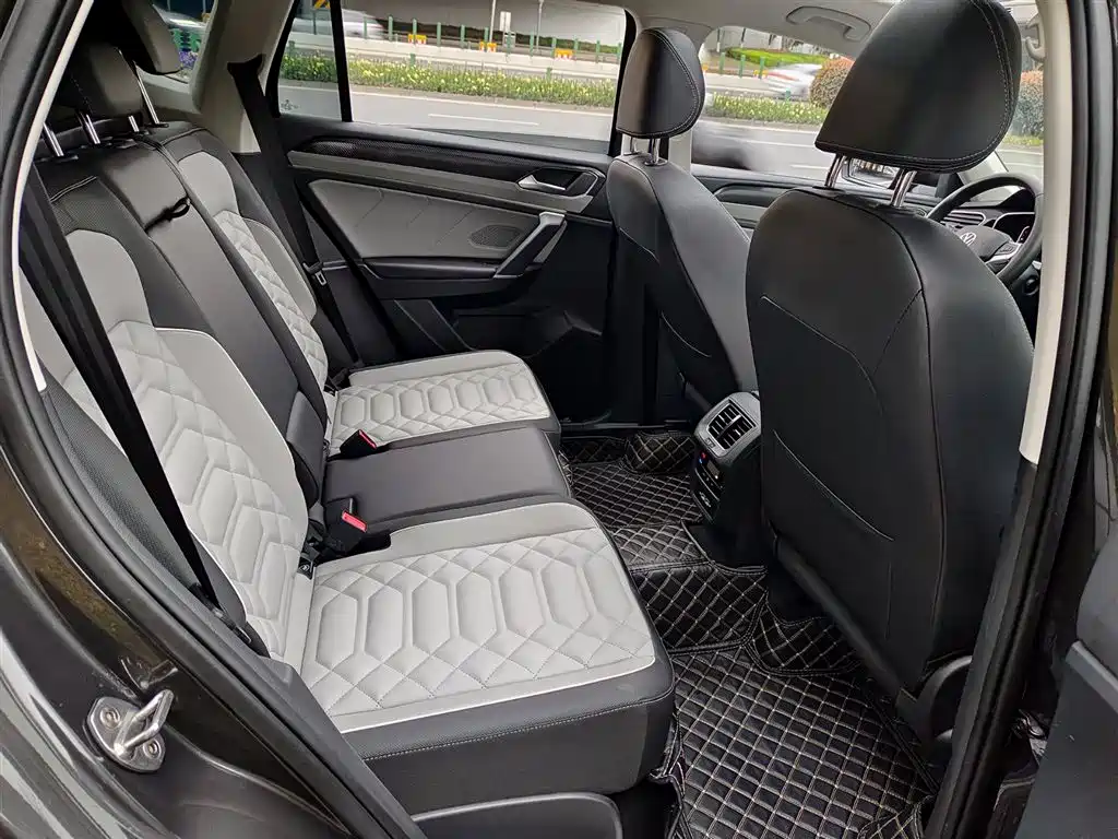 Volkswagen Tayron 2023 330TSI FWD Luxury Plus Advanced Edition 2023 - thumbnail 10