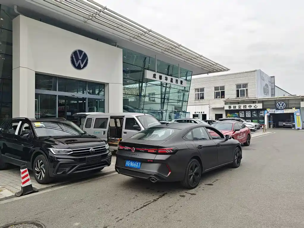 Volkswagen Lamando 2026 Lamando L GTS 380TSI Ling Feng Million Anniversary Edition 2025 - thumbnail 11