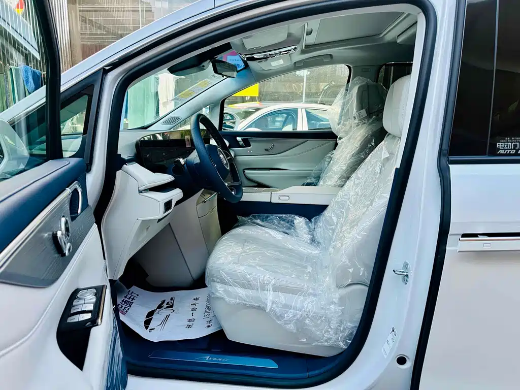 Buick Buick GL8 New Energy 2024 Landtreasure Luxury 6-seater 2025 - thumbnail 5