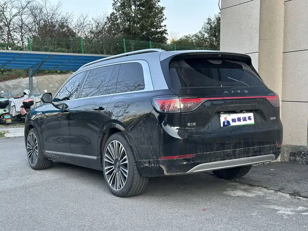 AITO M9 Aito M9 2024 Extended Range Ultra 42kWh 6-seater 2024 - thumbnail 4
