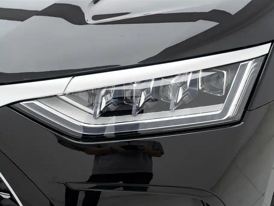 BYD BYD Han 2024 DM-i Glory Edition 121KM Premium Model 2024 - thumbnail 10