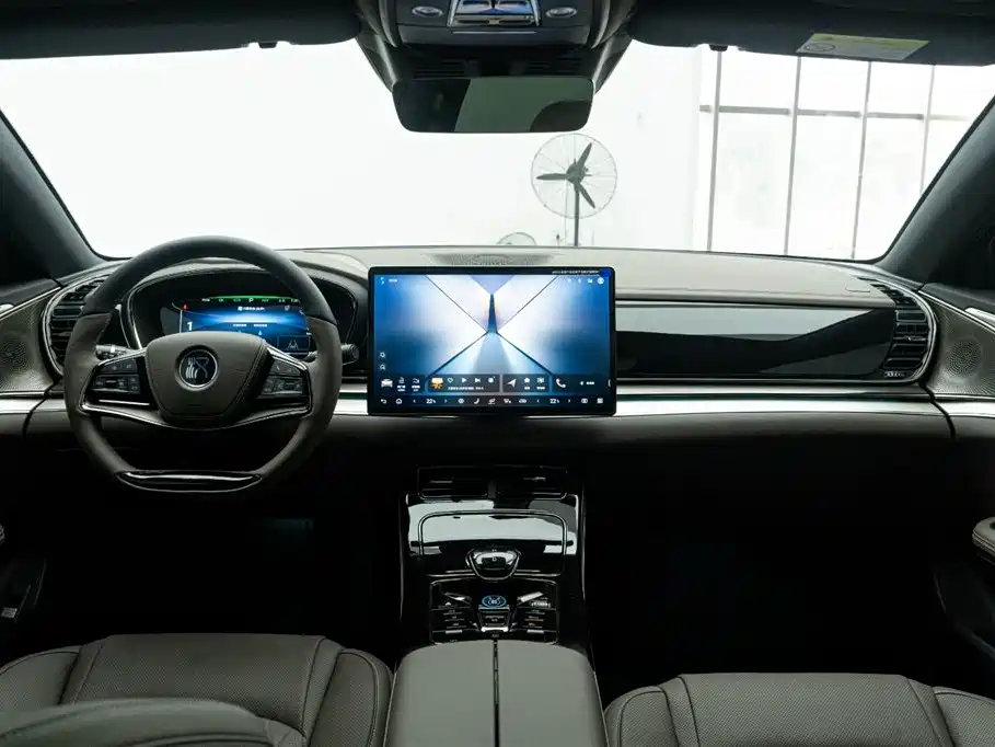 BYD BYD Han 2024 DM-i Glory Edition 121KM Premium Model 2024 - thumbnail 25