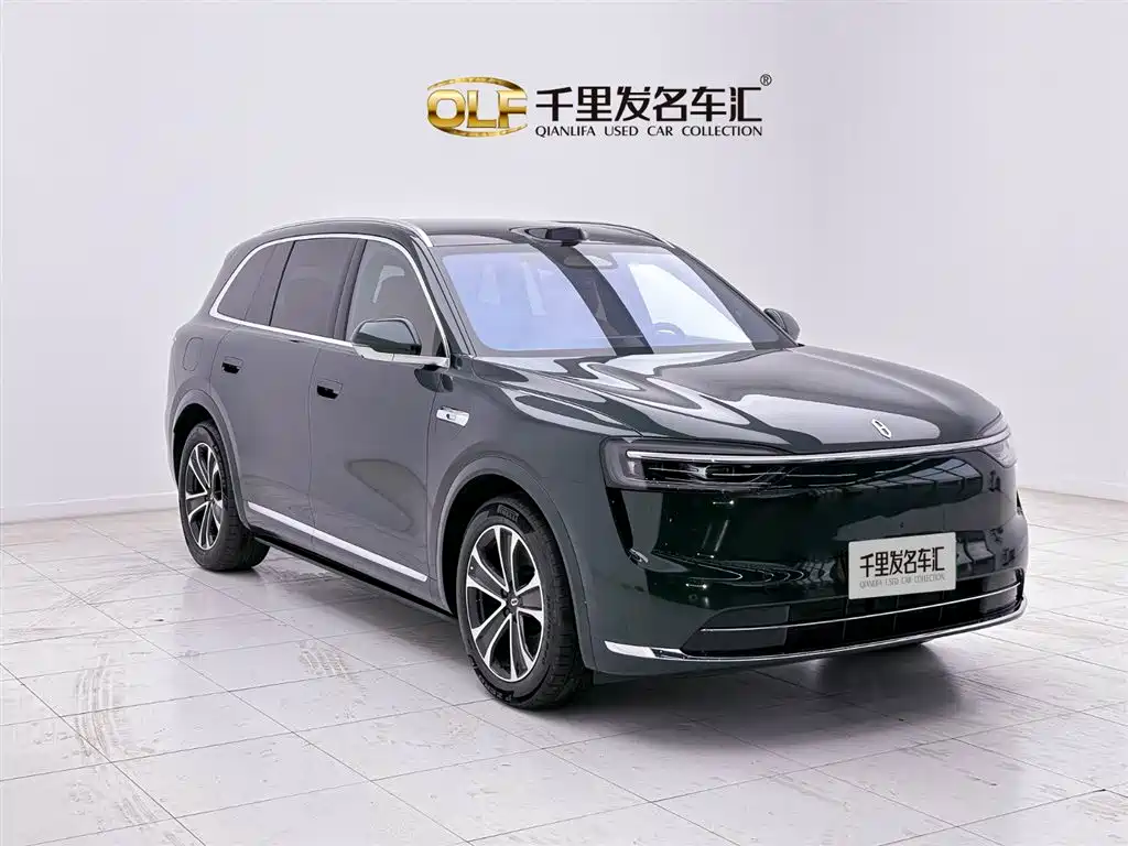AITO AITO Aito M7 2026 Extended Range Ultra AWD 5-seat 2025 - thumbnail 3