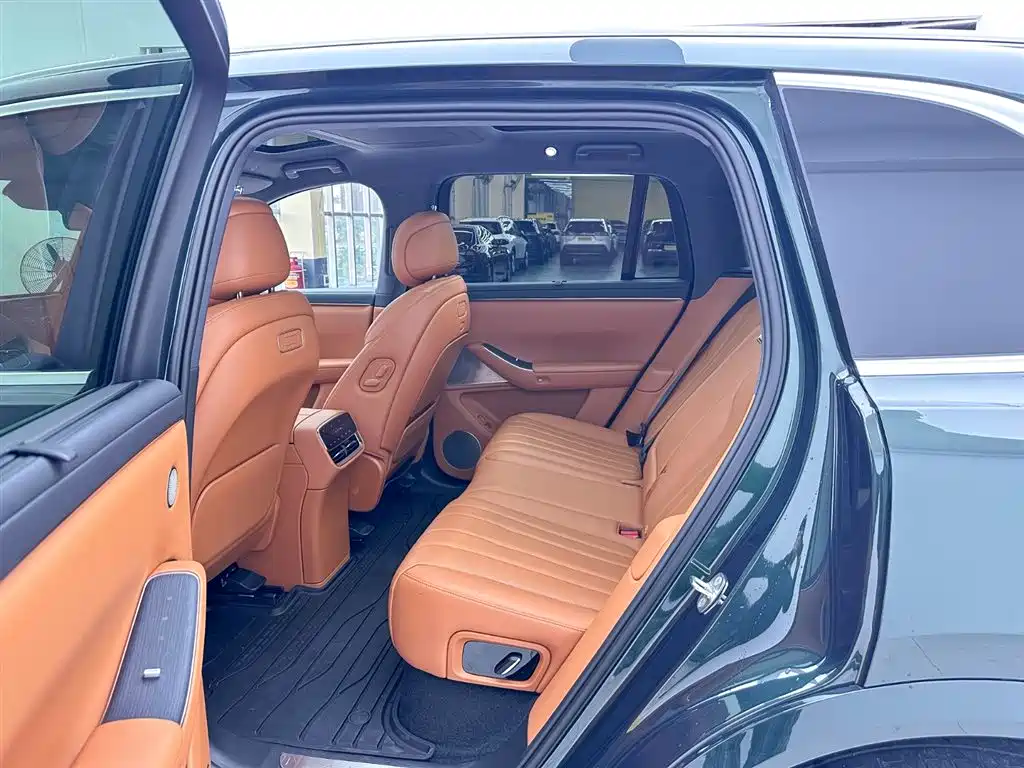 AITO AITO Aito M7 2026 Extended Range Ultra AWD 5-seat 2025 - thumbnail 20