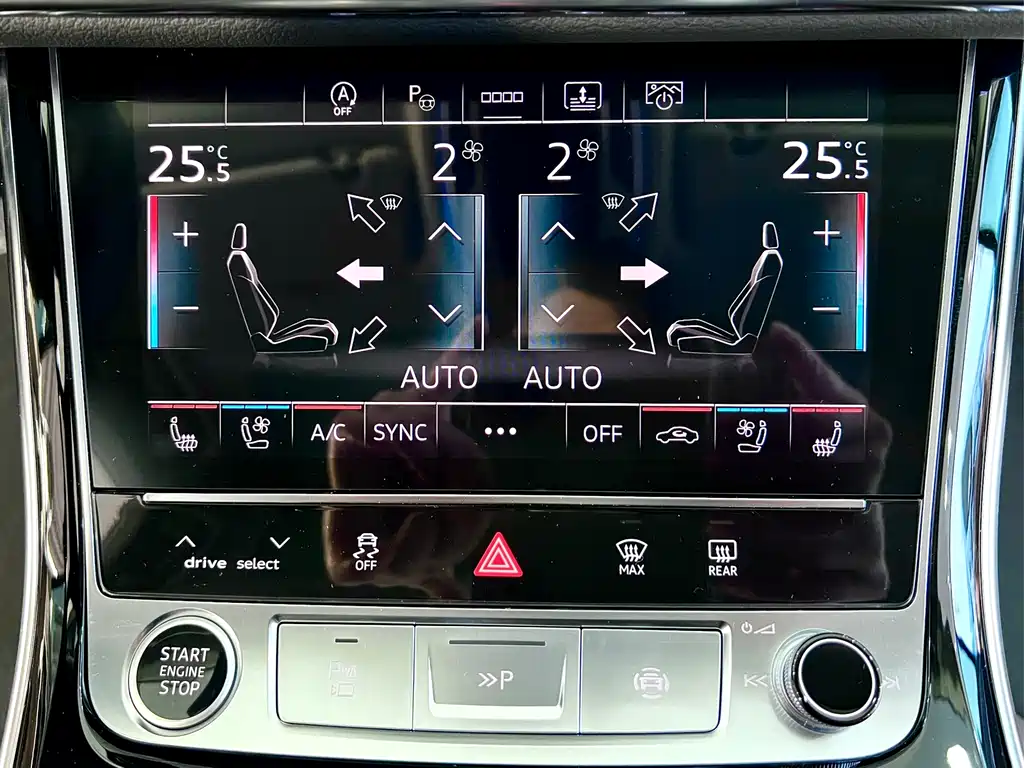 Audi Audi A8 2024 A8L 50 TFSI quattro Premium Selection 2025 - thumbnail 17